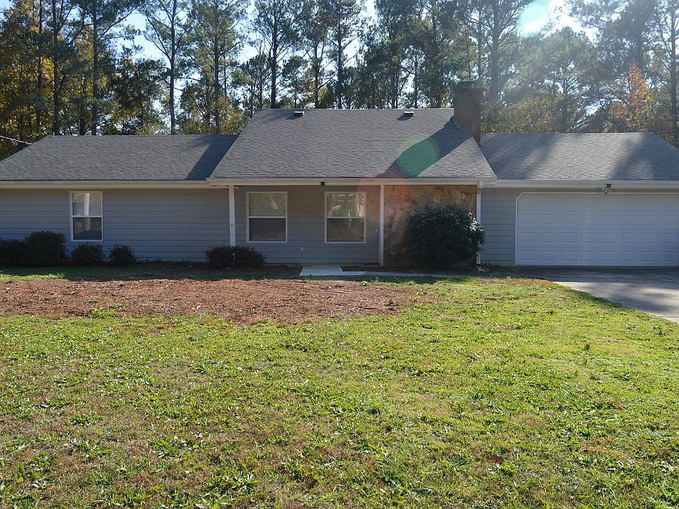 1st image of 797 Greenwood Trl SE