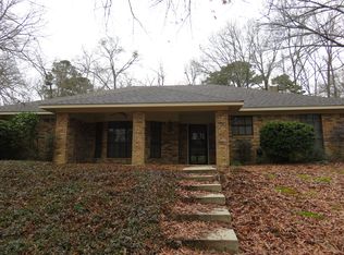 413 Yates St, Marshall, TX 75672