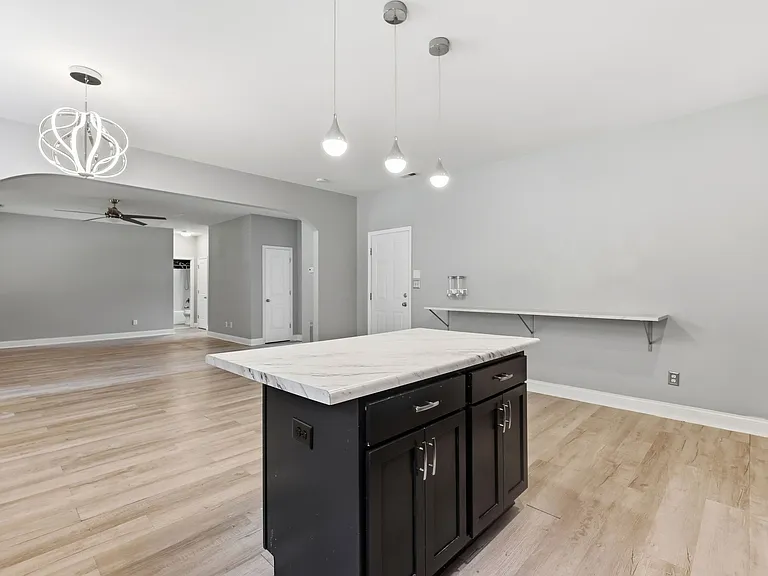 1541 Gallant Fox Ct — Photo 24