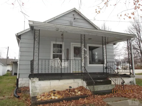 901 S 8th St, Oskaloosa, IA 52577