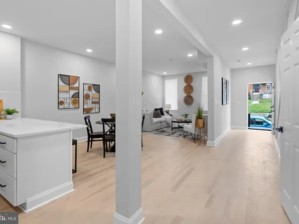 3413 Park Heights Ave, Baltimore, MD 21215