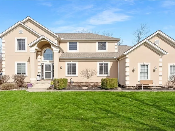 1047 Lancewood Dr, Macedonia, OH 44056