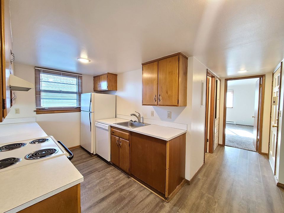 1st image of 705 S Lincoln St #304N