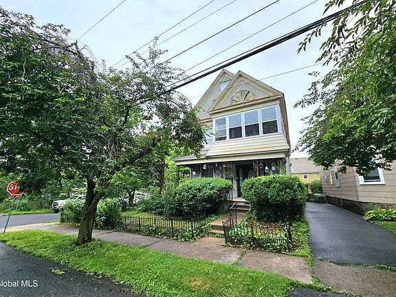 2nd image of 1701 Lenox Road