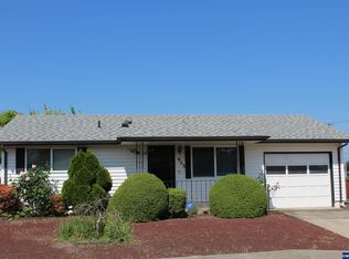 953 Oregon Way, Woodburn, OR 97071