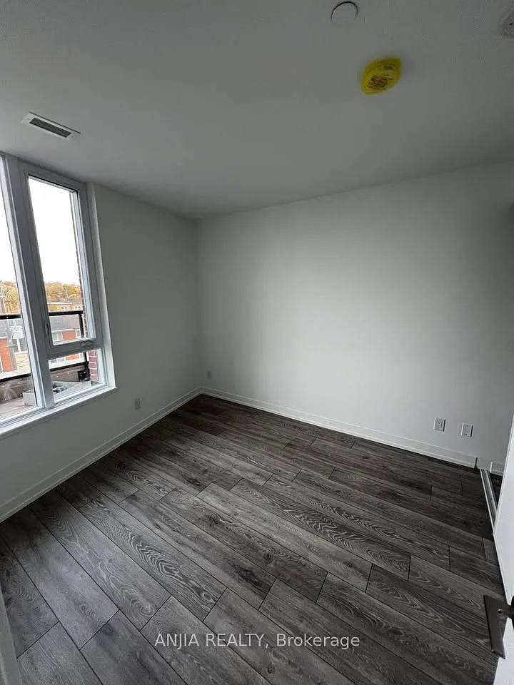 1 bed, $2,000 — Photo 2