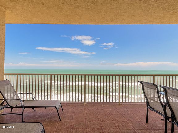 5th image of 2901 Atlantic Ave #Penthouse 1002