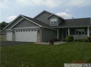 613 Jamie Cir SW, Saint Michael, MN 55376