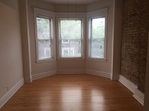 3rd image of 3800 N Wilton Ave APT 3S