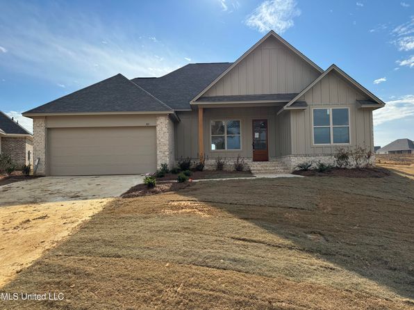 303 Birch Ct LOT 32, Canton, MS 39046