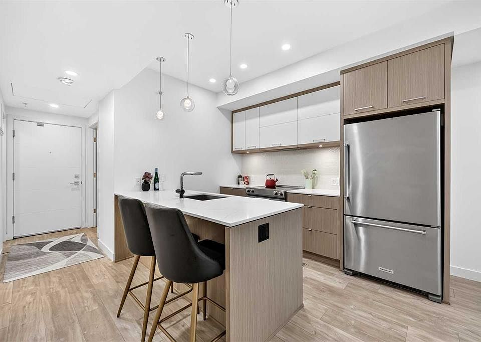 1st image of 3450 S 19th St SW #307