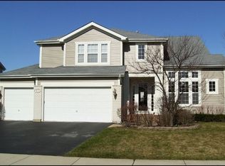2218 Miramar Ln, Buffalo Grove, IL