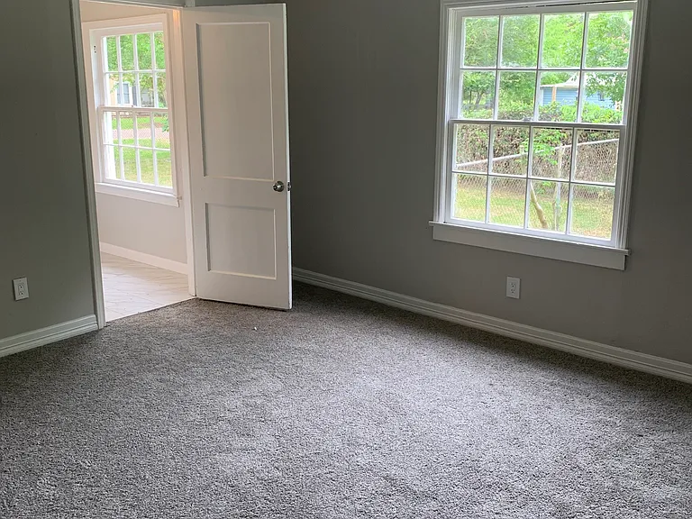 718 N Tinsley St — Photo 11