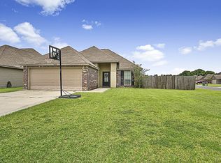 22760 Cabo Ln, Denham Springs, LA 70726