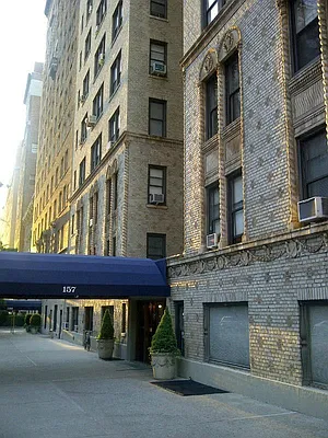 Rented by Sotheby's International Realty | media 23