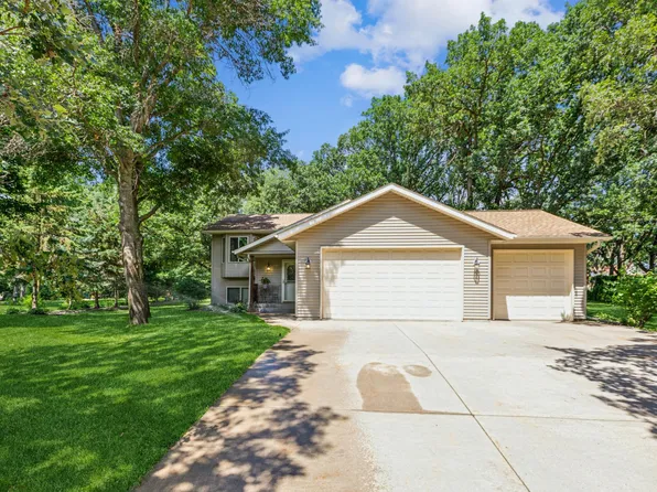 3185 Joyce St, Saint Cloud, MN 56303
