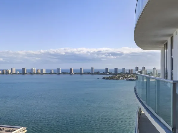 220 S Lake Shore Drive #2305, Lake Park, FL 33403