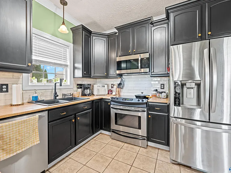 25850 Iron Gate Dr — Photo 19
