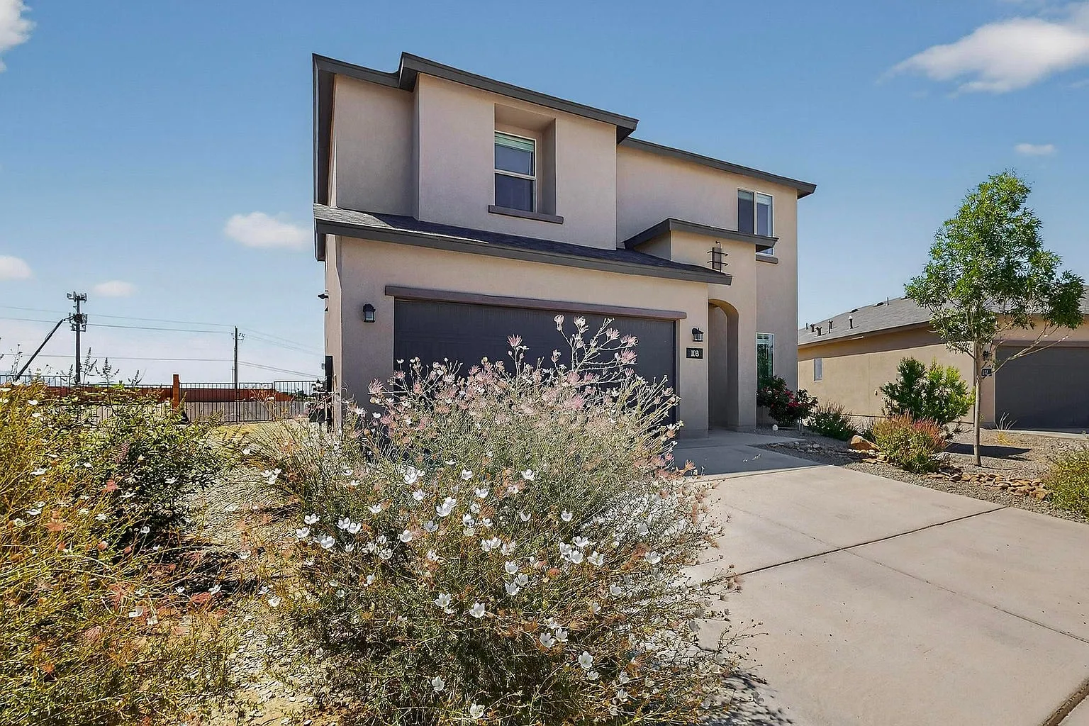 4 bed, 2475 sqft, $2,800 — Photo 3