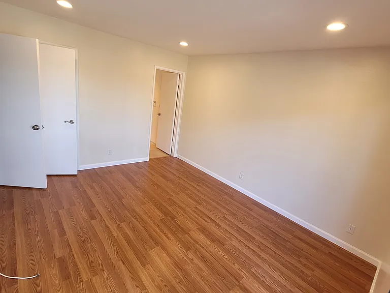 4110 Elm Ave #201 — Photo 13