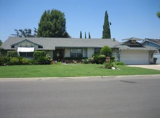 9615 Shellyfield Rd, Downey, CA 90240