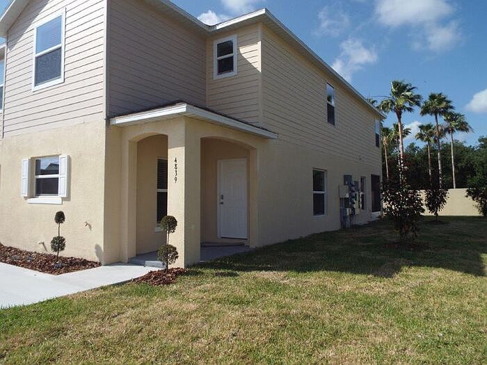 1st image of 4839 Coral Castle Dr