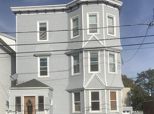 38 Harbor View St #3, Boston, MA 02125