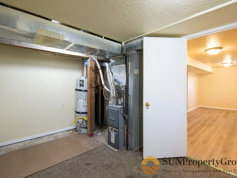 1518 S Green St — Photo 20