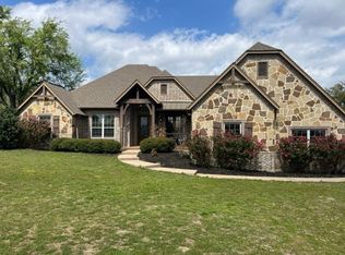3806 Little Valley Ct, Granbury, TX 76049