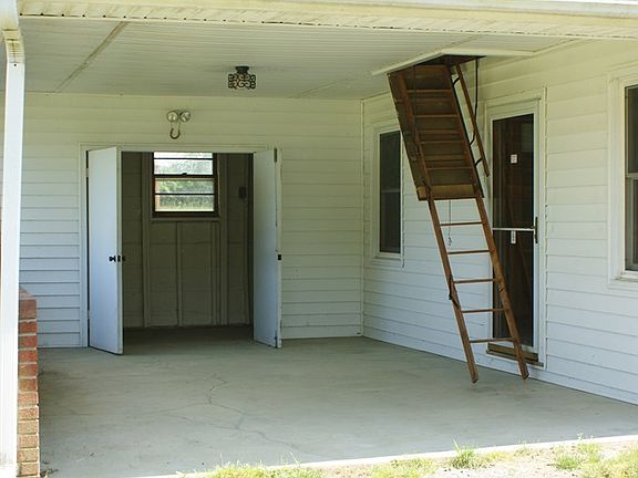 4th image of 122 Half Mile Ln