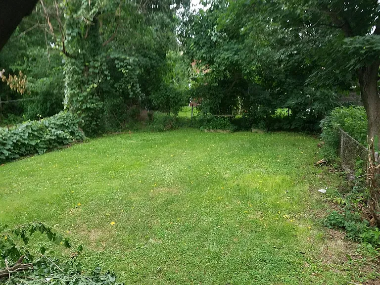34 Grant Ave #2R — Photo 7