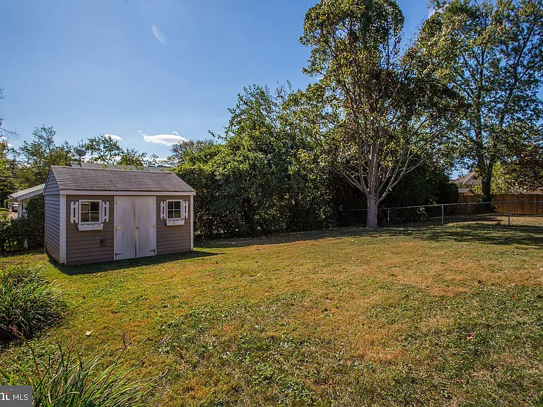 6408 Tisdale Ter — Photo 27