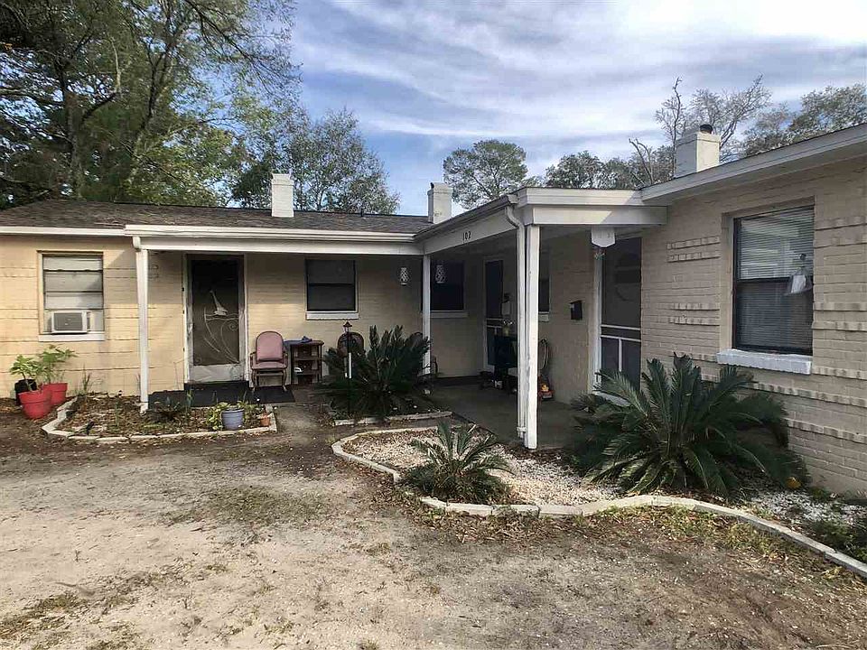 1st image of 102 Ellis Dr