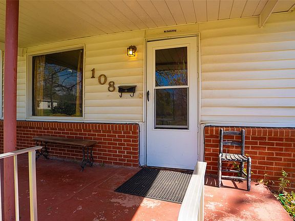 2nd image of 108 7th St
