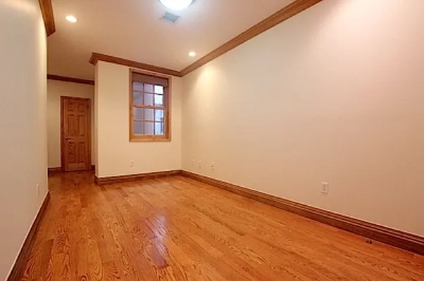 Rented by Citi Habitats | media 71