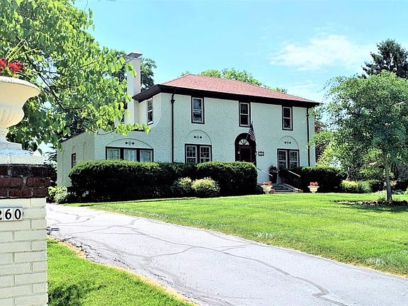 3rd image of 1260 Collinsdale Ave