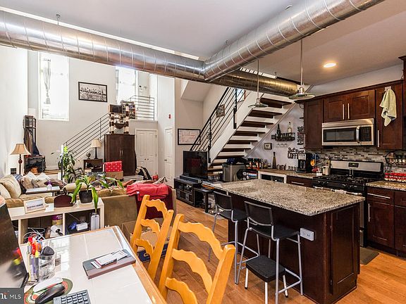 4th image of 1780 Frankford Ave #A