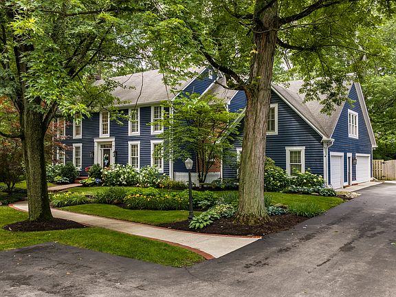 2nd image of 8114 Meadowbrook Dr