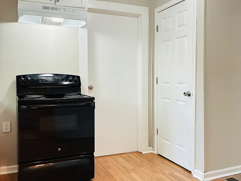 918 Airline Ext — Photo 6