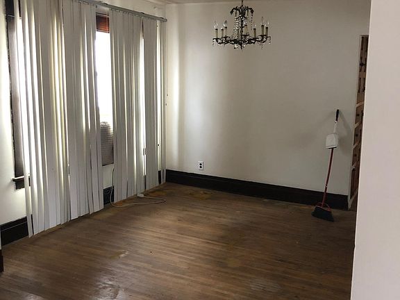 2nd image of 507 Cambridge Ave