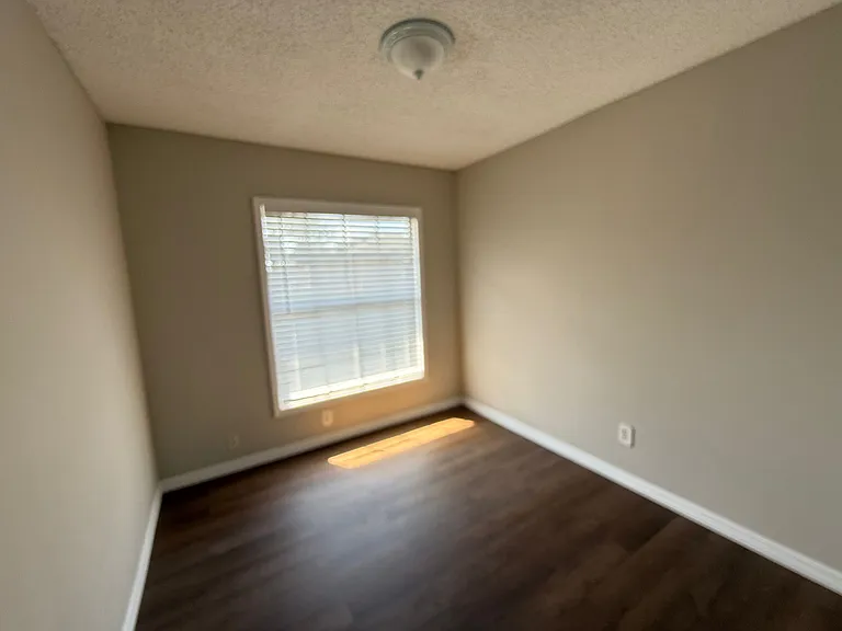 7420 Woodburn Ct #25 — Photo 10