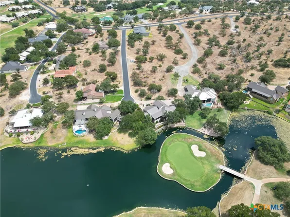 109 Comanche Agate, Horseshoe Bay, TX 78657