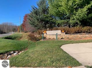 S Skye Hill Dr, Traverse City, MI 49684
