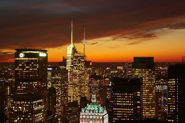 Rented by Compass | media 35