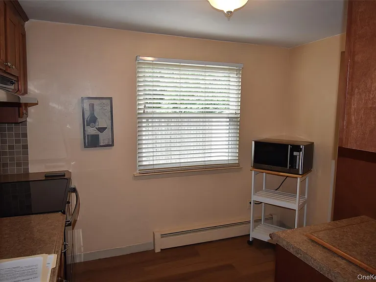 50 Locust Dr — Photo 10