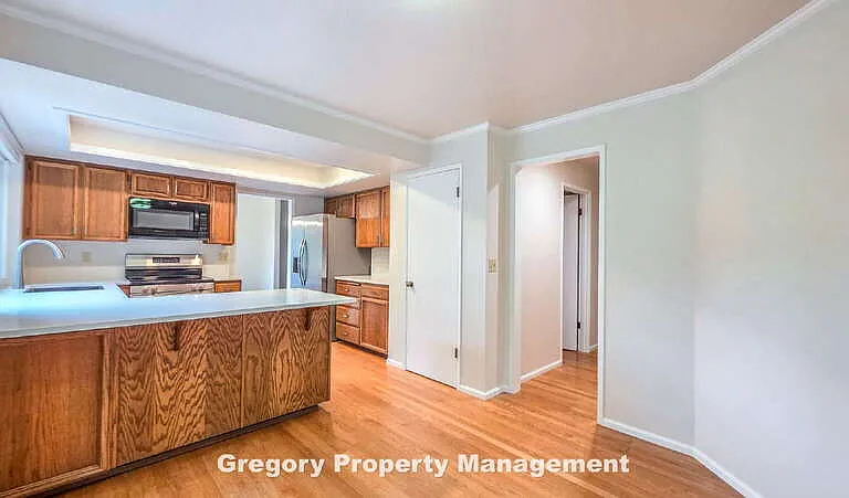 16316 NE 46th Ct — Photo 19