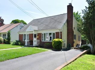 31 Blanchard Ave, Dobbs Ferry, NY 10522