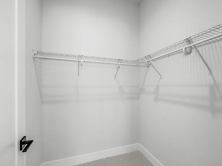 111 Watson Dr — Photo 34