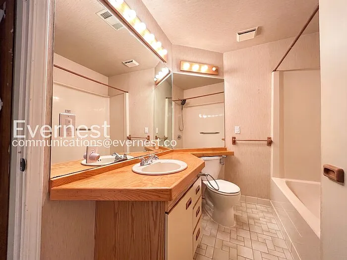 770 Bayliss Dr — Photo 32
