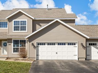 1640 Winding Creek Dr, Marion, IA 52302